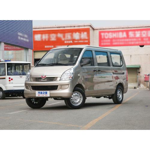 Hot sale 7 Seats Cargo Van MPV Passenger Car SAIC GM Wuling Rongguang S mini vans cargo van gasoline 4x4 truck